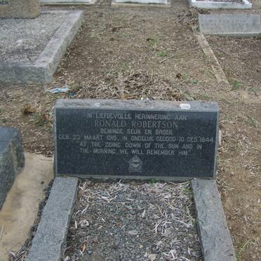 ROBERTSON Ronald 1915-1944