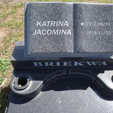 B-Surnames _ Vanne-B