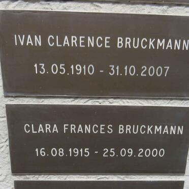 BRUCKMANN Ivan Clarence 1910-2007 & Clara Frances 1915-2000