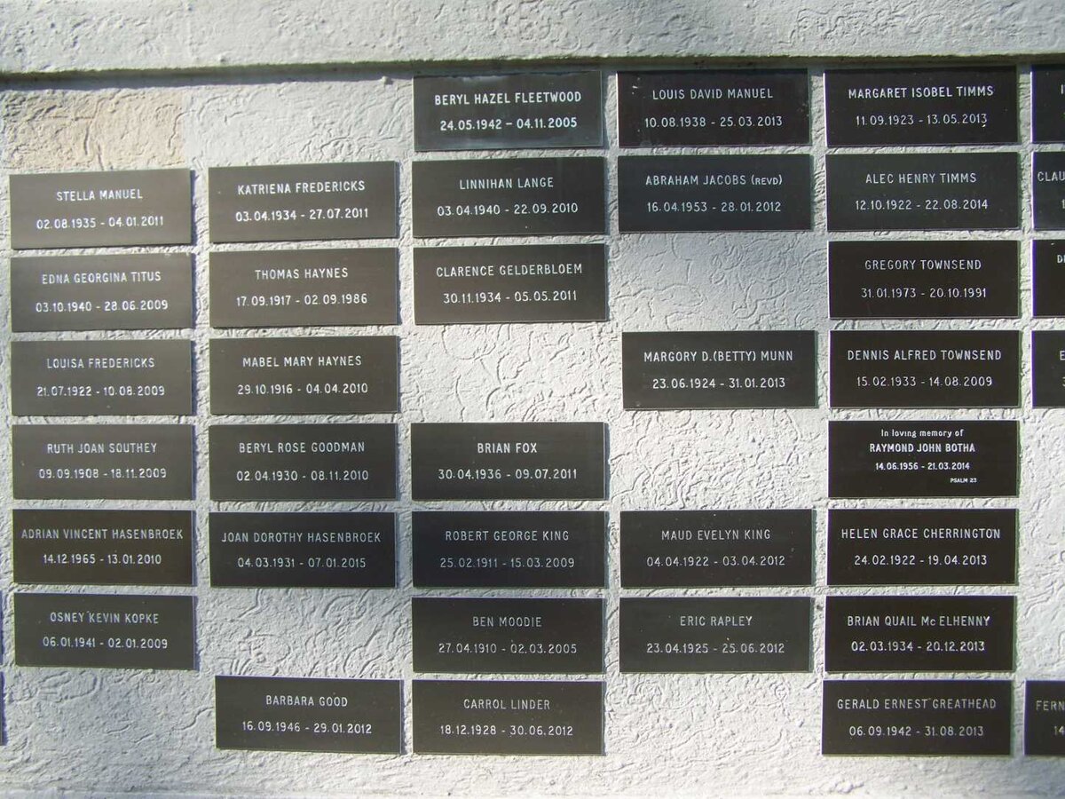 Plaques 13