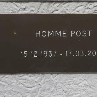 POST Homme 1937-2022