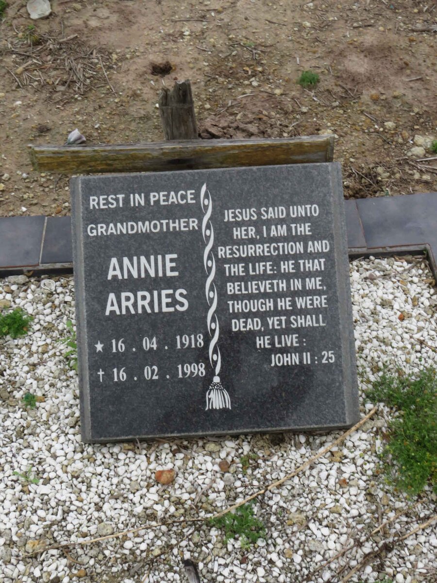 ARRIES Annie 1918-1998