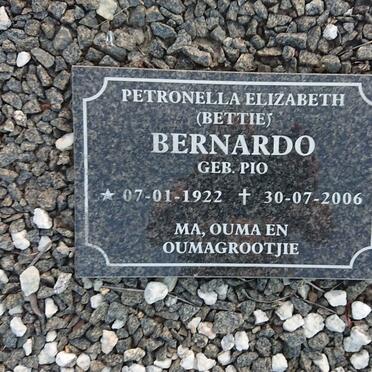 BERNARDO Petronella Elizabeth nee PIO 1922-2006