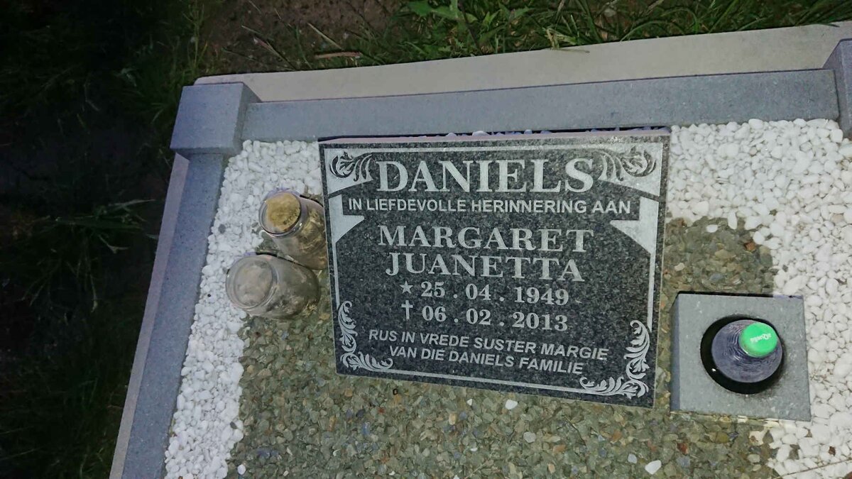 DANIELS Margaret Juanetta 1949-2013
