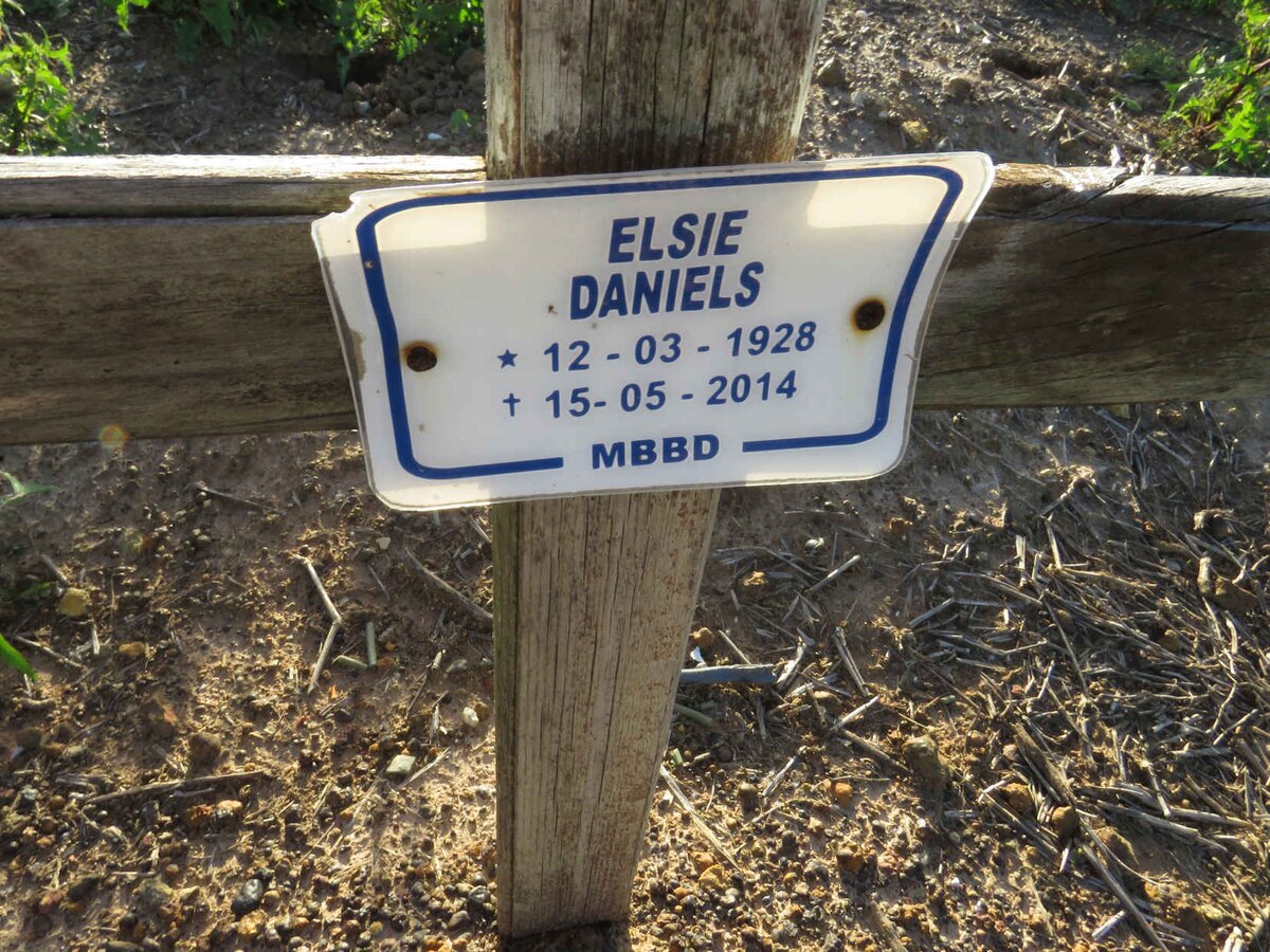 DANIELS Elsie 1928-2014