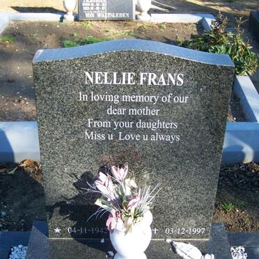 FRANS Nellie 1942-1997