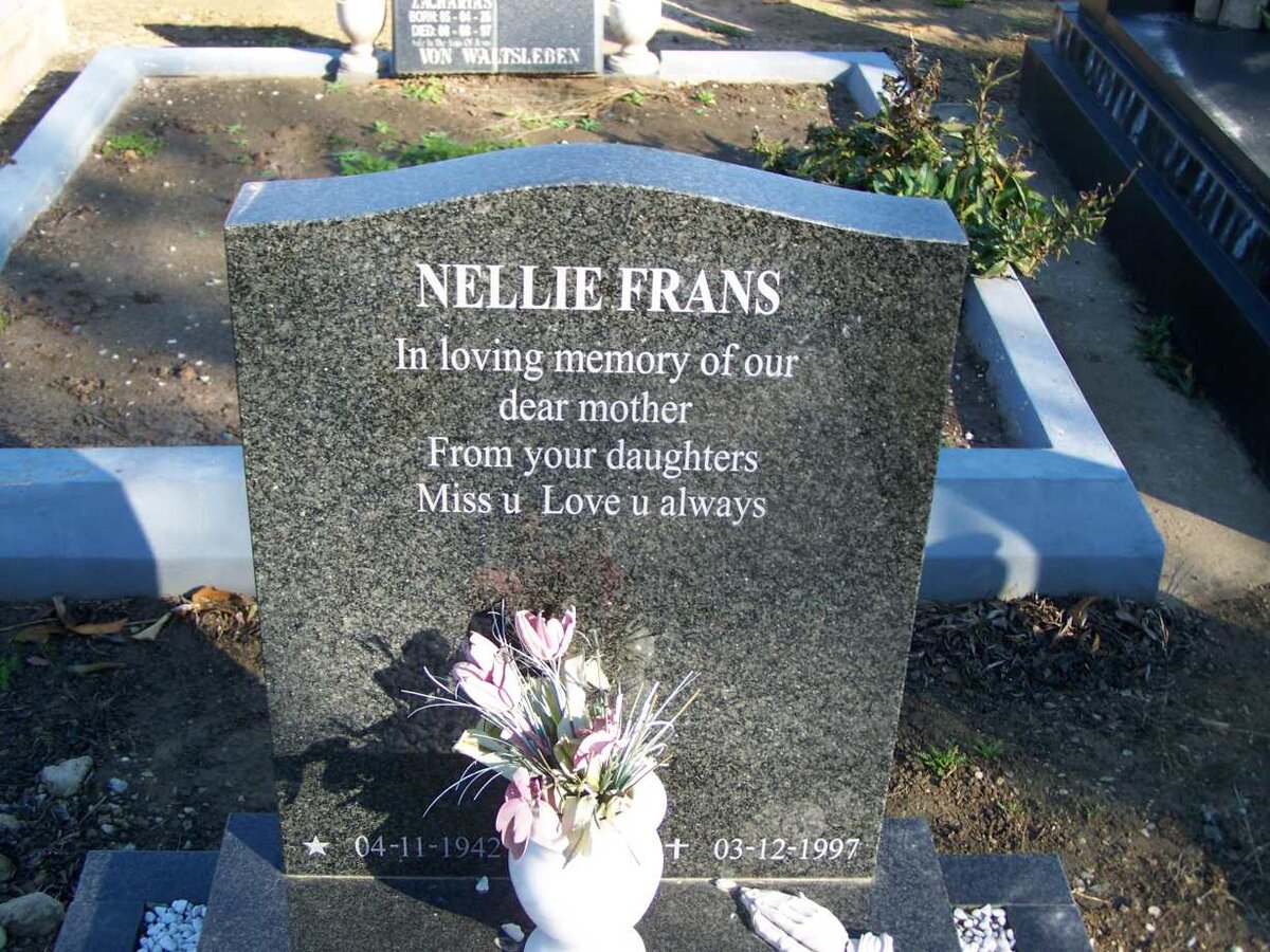 FRANS Nellie 1942-1997