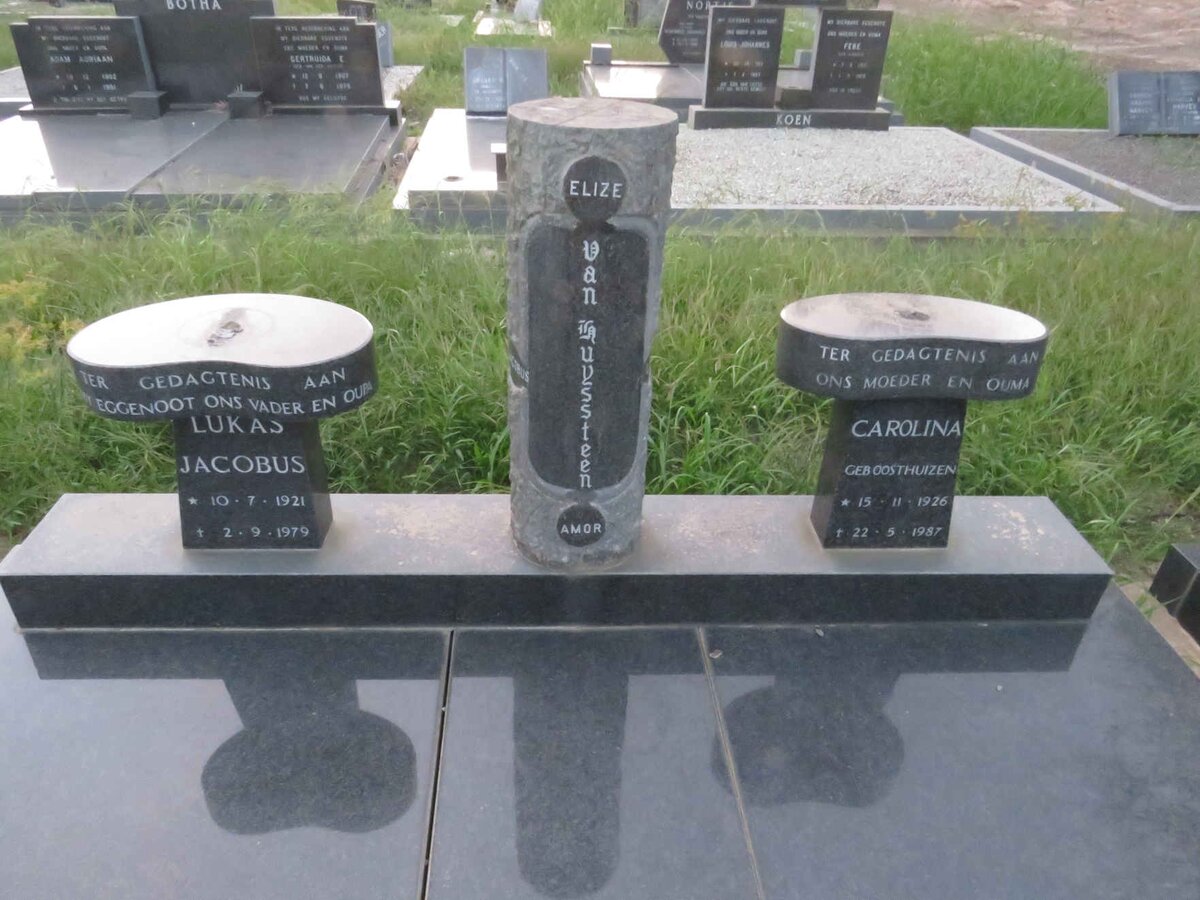 HUYSSTEEN Lukas Jacobus, van 1921-1979 & Carolina OOSTHUIZEN 1926-1987