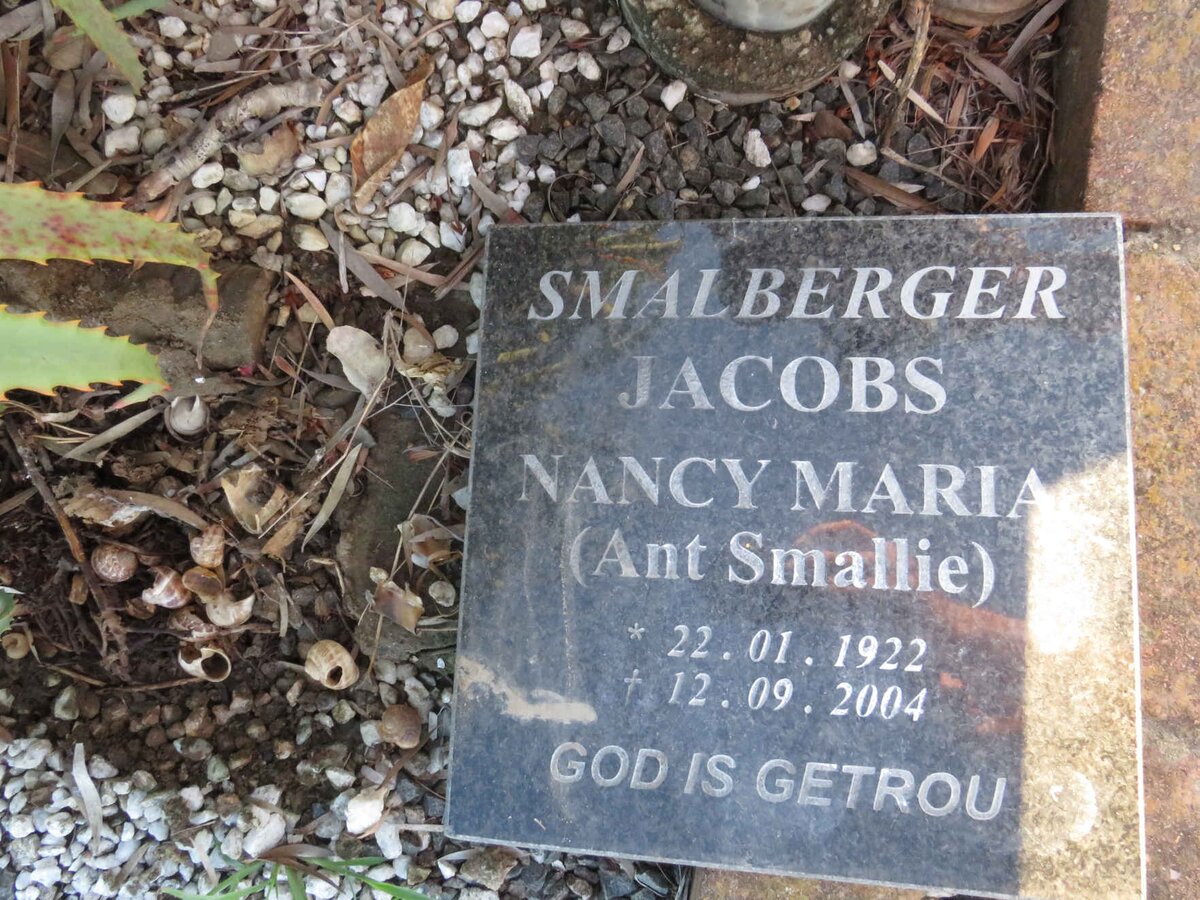 JACOBS Nancy Maria voorheen SMALBERGER 1922-2004