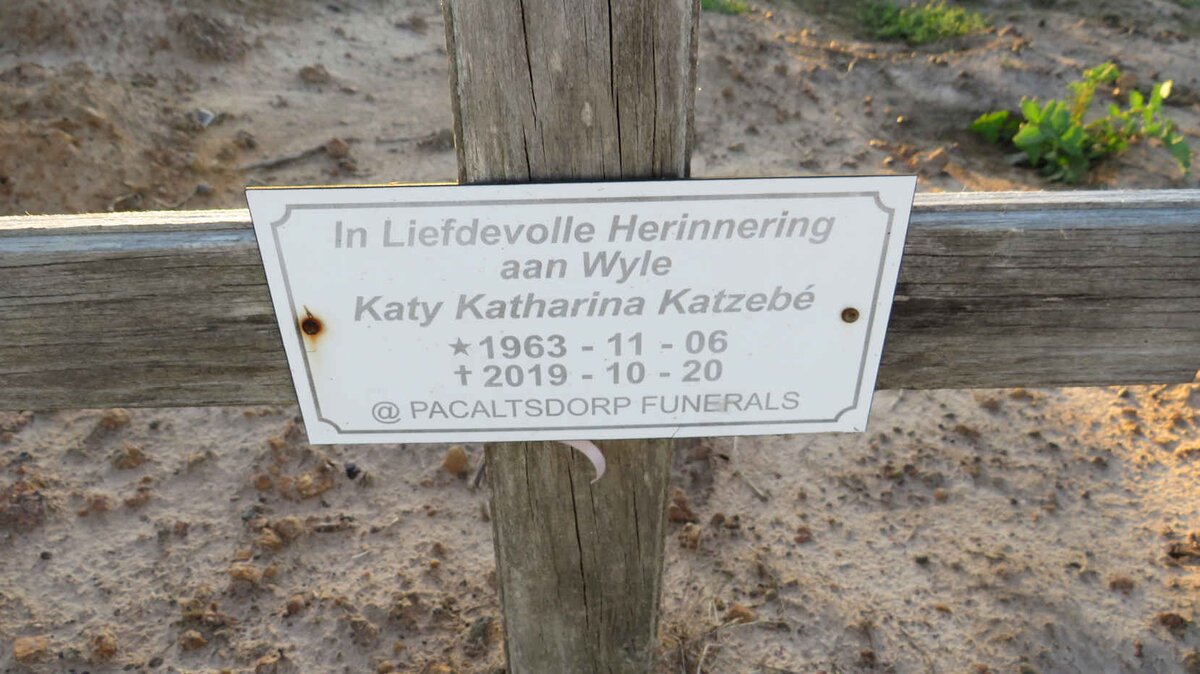 KATZEBE Katy Katharina 1963-2019