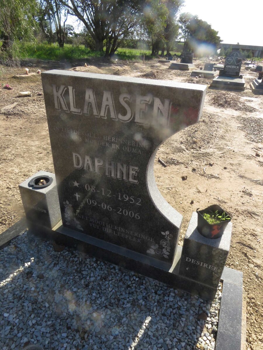 KLAASEN Daphne 1952-2006