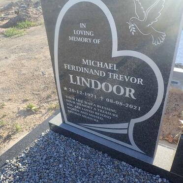 LINDOOR Michael Ferdinand Trevor 1971-2021