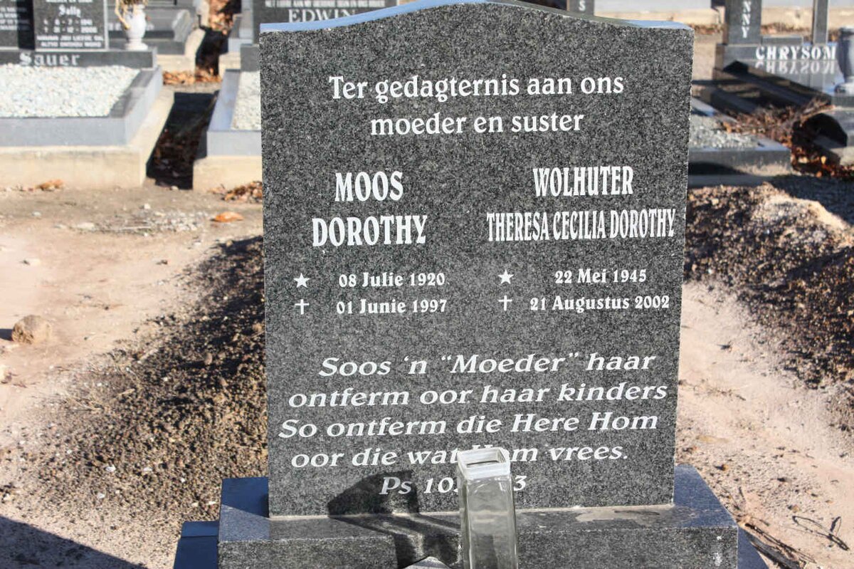 MOOS Dorothy 1920-1997 :: WOLHUTER Theresa Cecilia Dorothy 1945-2002