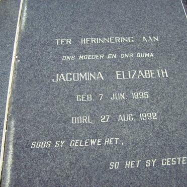 STRAUSS Jacomina Elizabeth 1895-1992