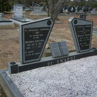 SWARDT Marthinus Christoffel, de 1904-1997 &amp; Magdalena Hendrieka 1908-1985