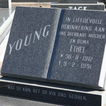 YOUNG Ethel 1912-1991