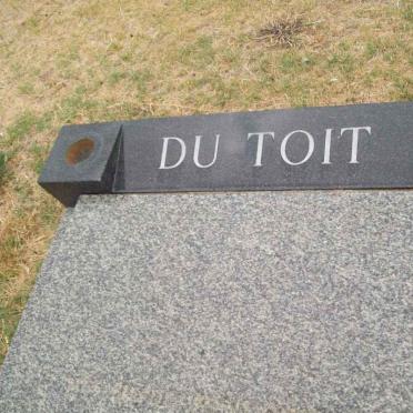 TOIT, du