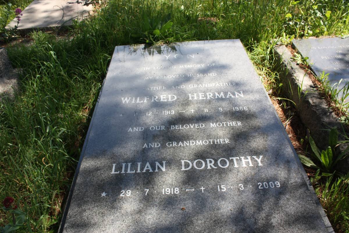 YON Wilfred Herman 1913-1986 &amp; Lilian Dorothy 1918-2009