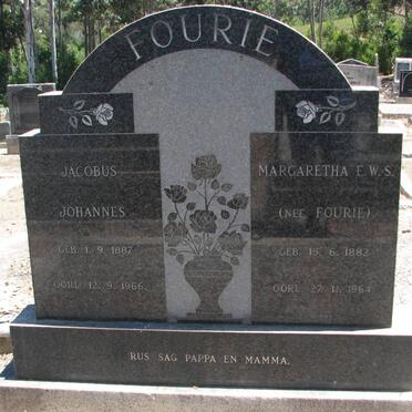 FOURIE Jacobus Johannes 1887-1966 &amp; Margaretha E.W.S. FOURIE 1882-1964