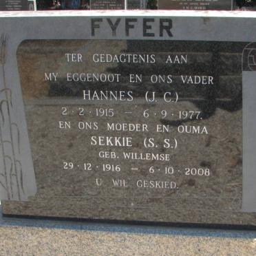 FYFER J.C. 1915-1977 &amp; S.S. WILLEMSE 1916-2008