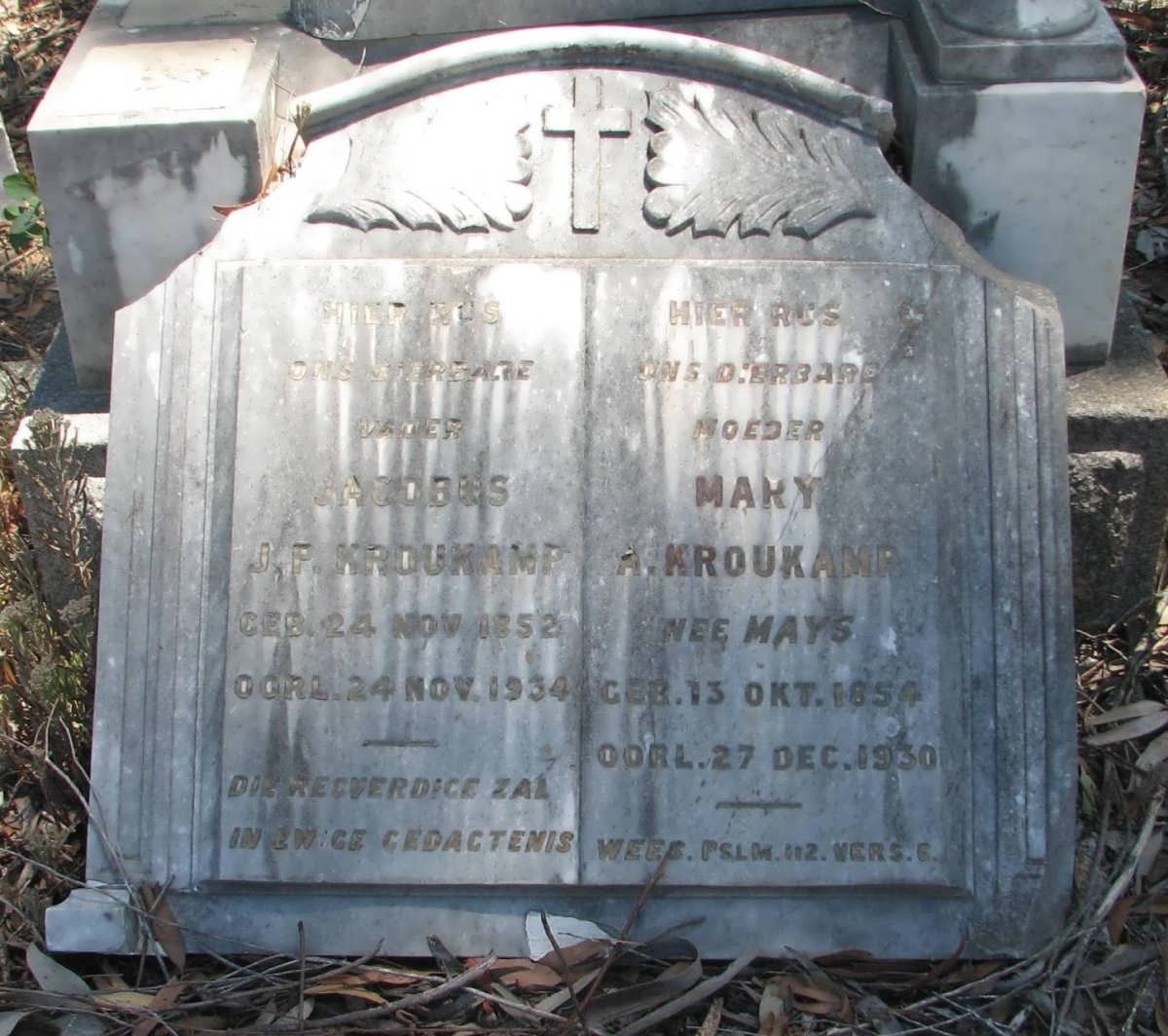 KROUKAMP Jacobus J.P. 1852-1934 &amp; Mary A. MAYS 1854-1930