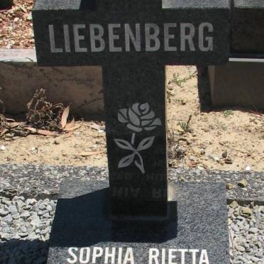 L - Vanne :: Surnames - L