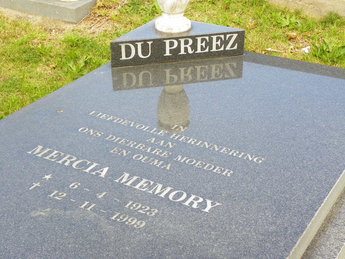 PREEZ Mercia Memory, du 1923-1999