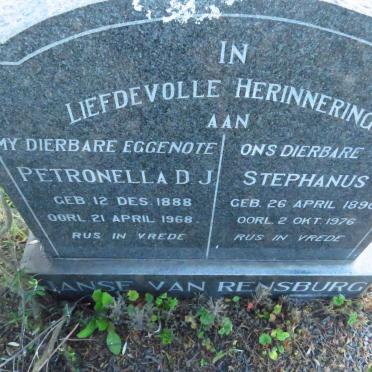 RENSBURG Stephanus E., Janse van 1890-1976 &amp; Petronella D.J. 1888-1968