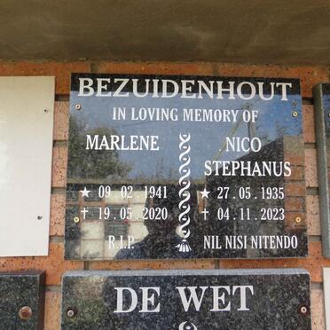 BEZUIDENHOUT Nico Stephanus 1935-2023 & Marlene 1941-2020