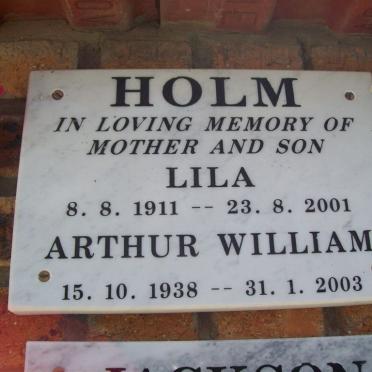 HOLM Arthur William 1938-2003 &amp; Lila 1911-2001