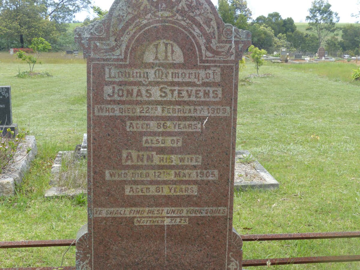 STEVENS Jonas -1909 &amp; Ann -1905
