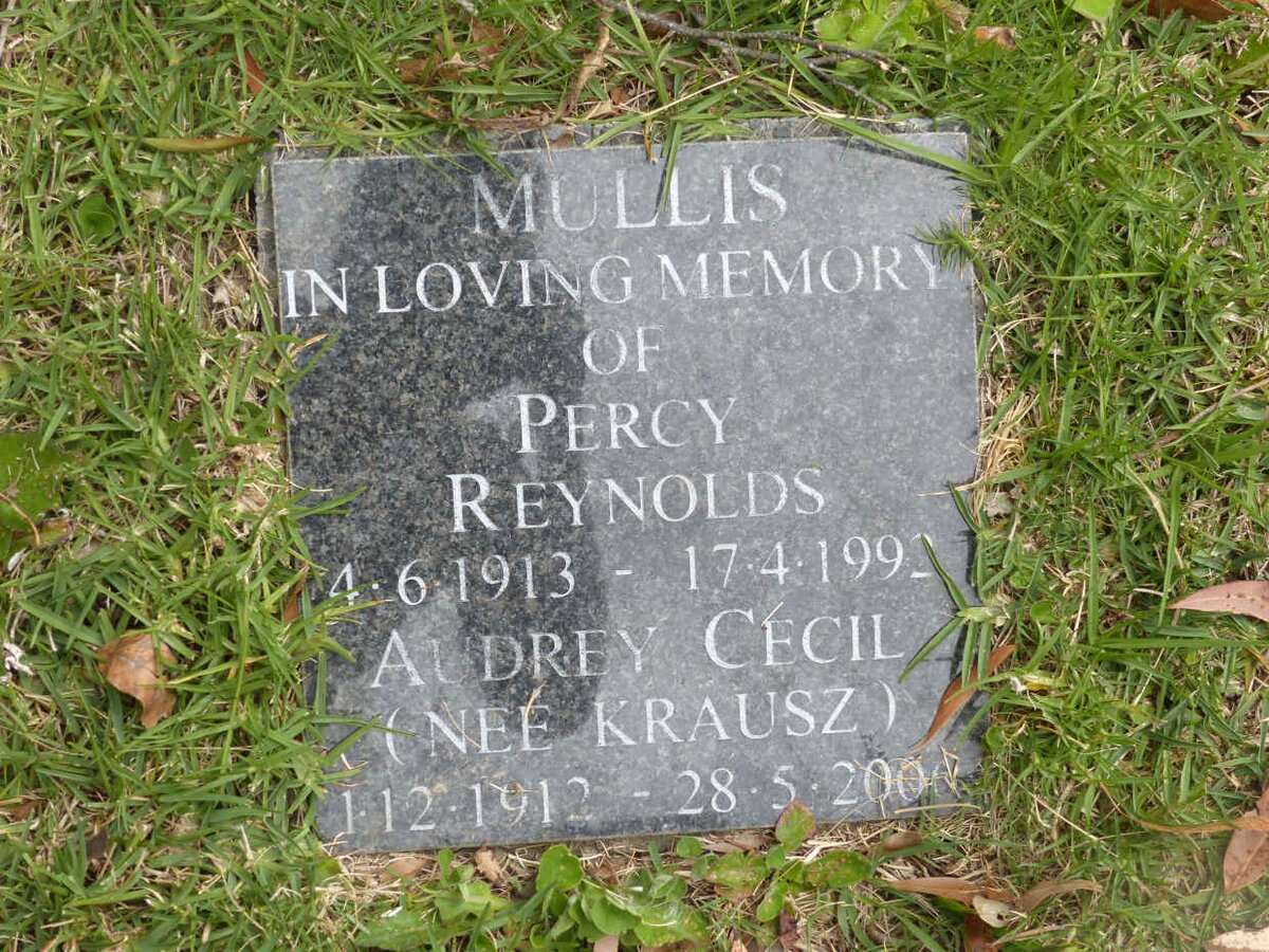 MULLIS Percy Reynolds 1913-1992 &amp; Audrey Cecil KRAUSZ 1912-2006