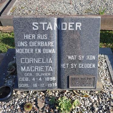 STANDER Cornelia Magrieta nee OLIVIER 1896-1975 :: VAN ZYL Miems nee STANDER 1925-1997