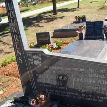 LOUWRENS Willem Jacobus Johannes 1824-1989 &amp; Christina Petronella VAN ZYL 1916-1988