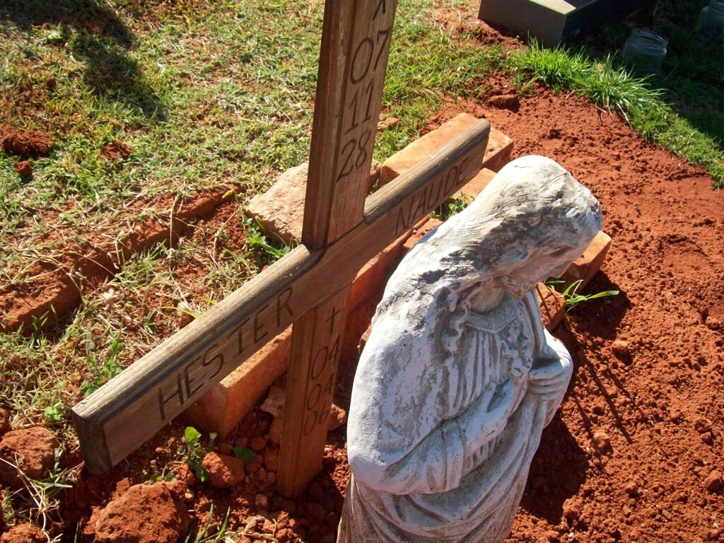 NAUDE Hester 1928-2006