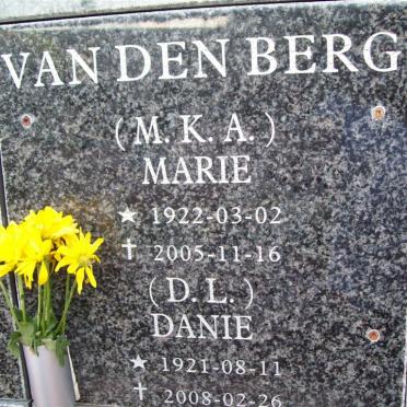 BERG D.L., van dan 1921-2008 &amp; M.K.A. 1922-2005