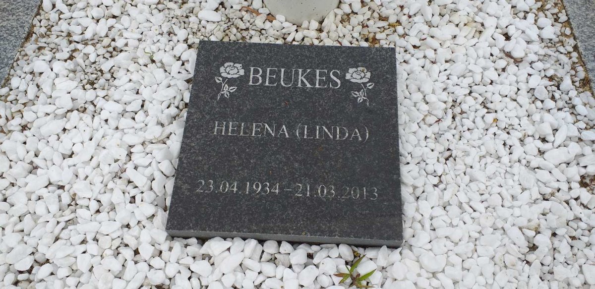 BEUKES Helena 1934-2013