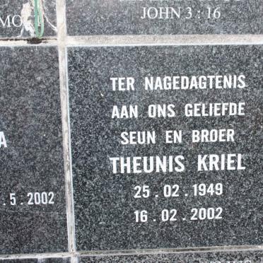 KRIEL Theunis 1949-2002