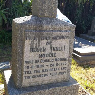MOODIE Helen nee HULL 1885-1977