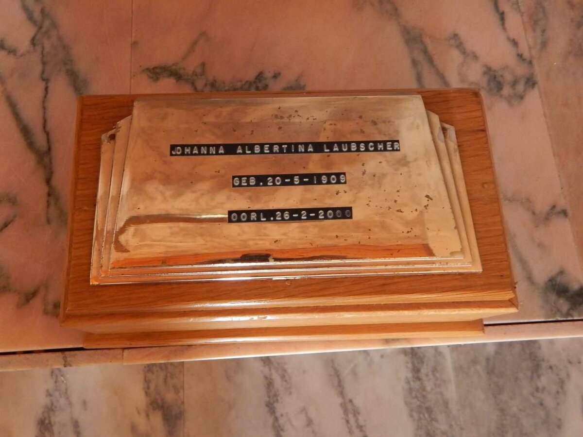 LAUBSCHER Johanna Albertina 1909-2000