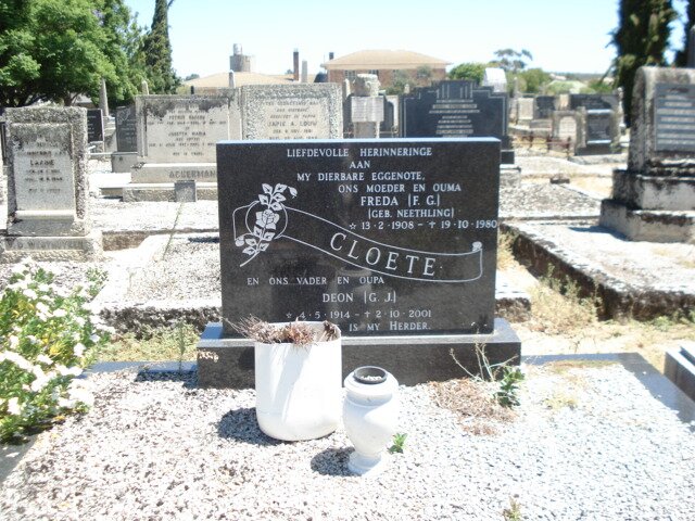 CLOETE G.J. 1914-2001 &amp; F.G. NEETHLING 1908-1980