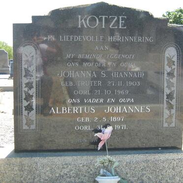KOTZÉ Albertus Johannes 1897-1971 &amp; Johanna S. TRUTER 1903-1969