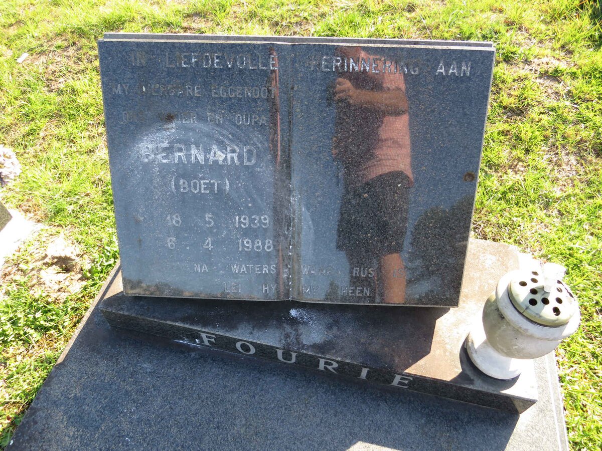 FOURIE Bernard 1939-1988