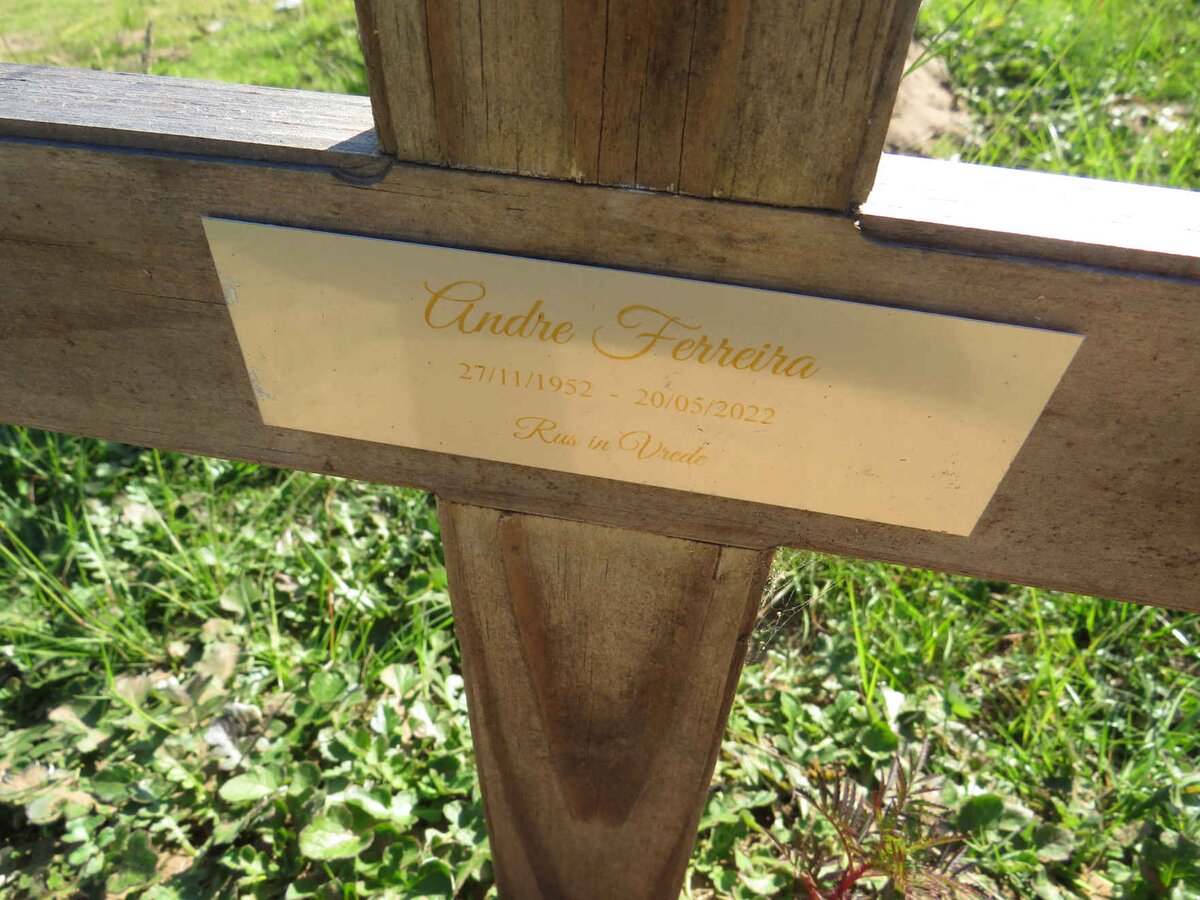 FERREIRA Andre 1952-2022