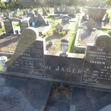 JAGER Arthur Lewis, de 1929-2009 &amp; Martha Magdalena BOSHOFF 1932-1992