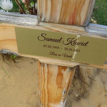KIEWIET Samuel 1955-2022