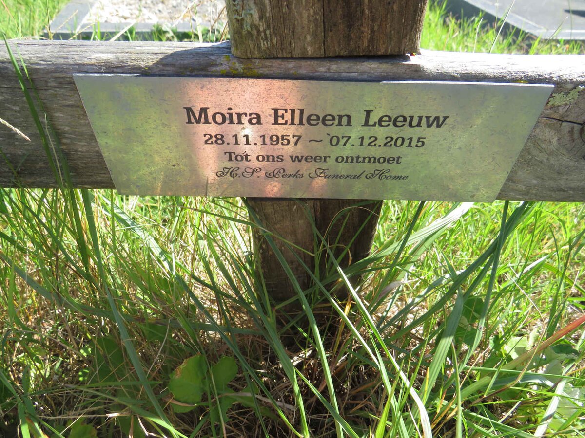 LEEUW Moira Elleen 1957-2015