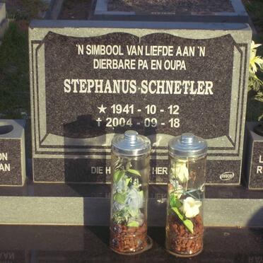 SCHNETLER Stephanus 1941-2004
