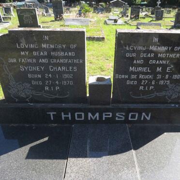 THOMPSON Sydney Charles 1902-1970 &amp; Muriel M.E. DE REUCK 1905-1975