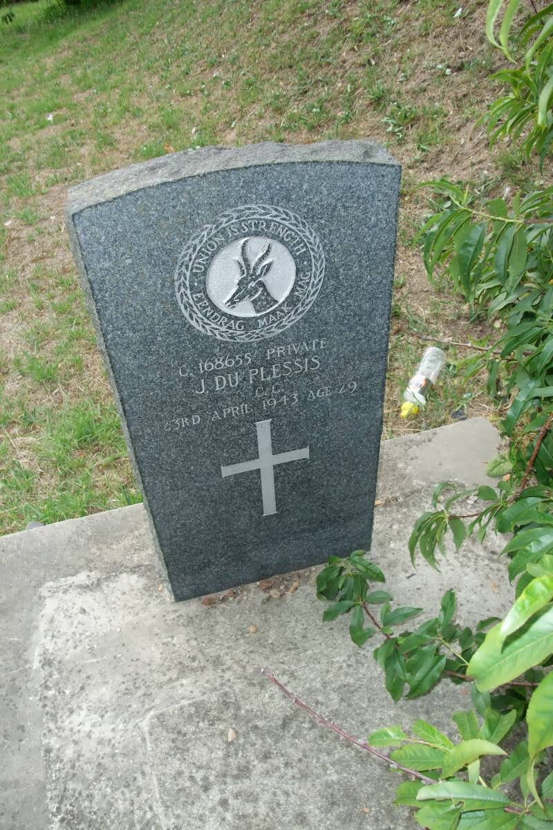 PLESSIS J., du -1943